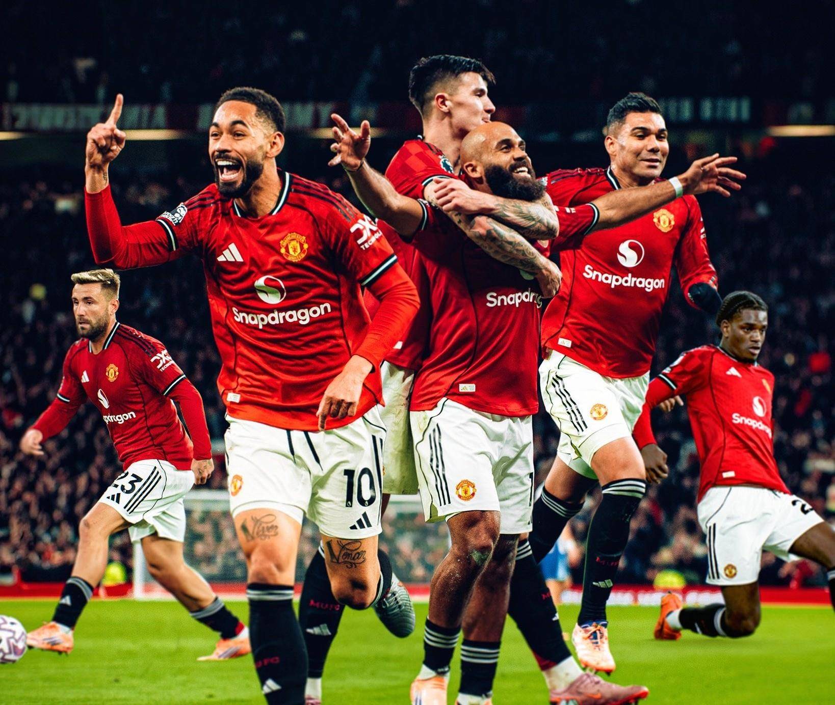 开元棋牌官网-曼联球员状态神勇，客场斩获胜利(曼联队员2021)