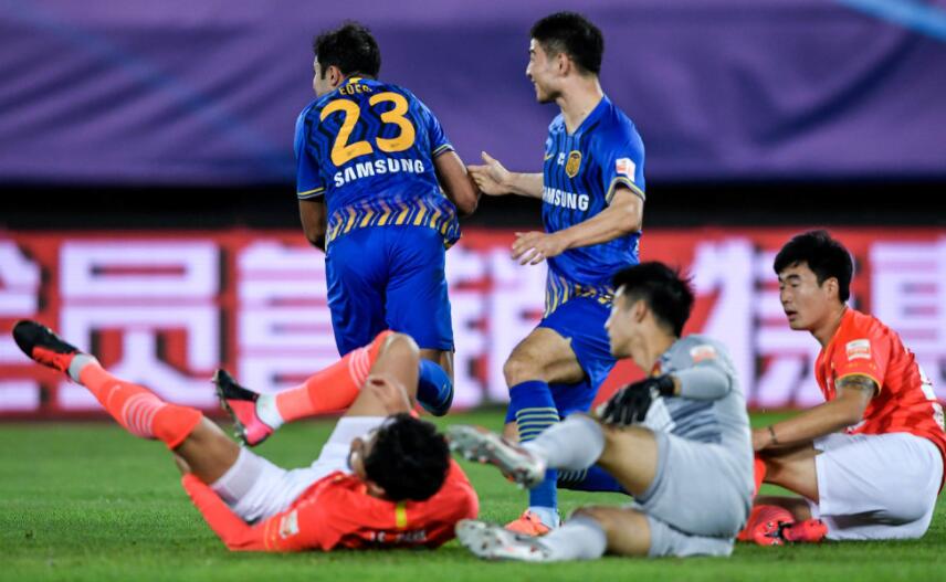 包含恒大主场不敌苏宁，球队需总结失败经验调整战术的词条